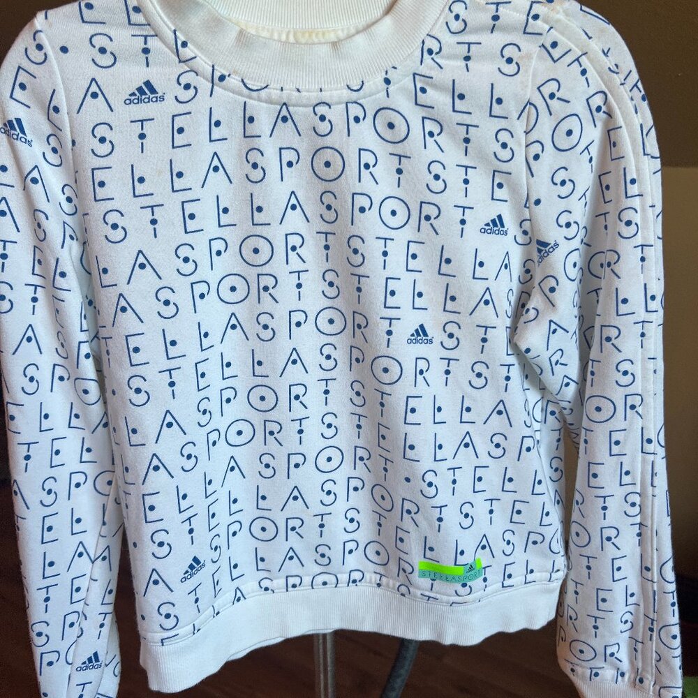 Adidas x Stella McCartney pull over childrens large